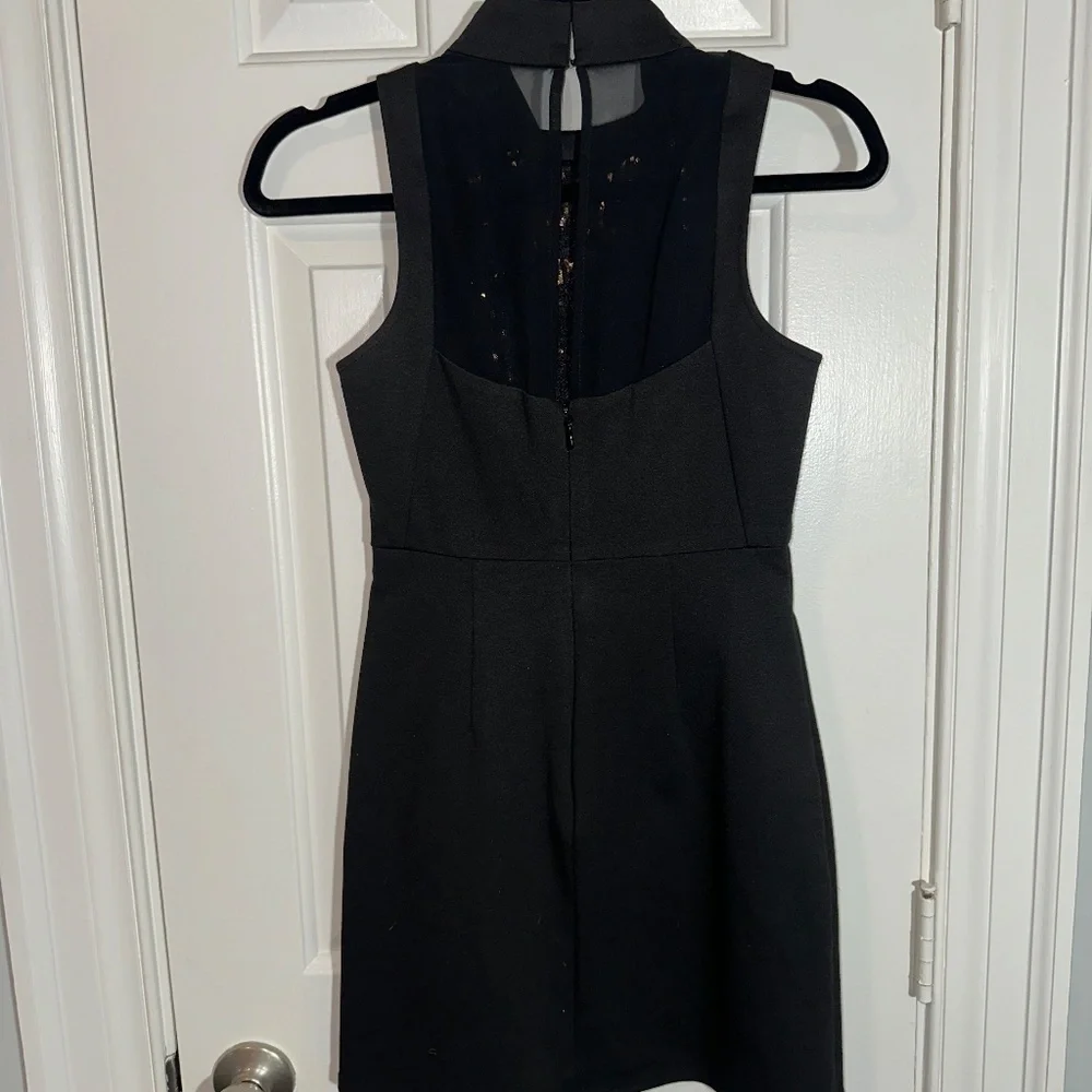 BCBG GENERATION DRESS - Picture 4 of 4